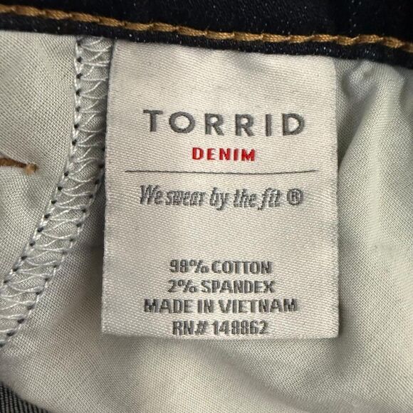 TORRID Straight Leg Stretch Dark Wash Overalls, EUC! Size 20 - Picture 7 of 10